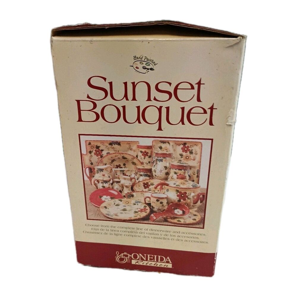 VTG Oneida Sunset Bouquet Hand Painted Ceramic Canister Airtight Hinged Lid 8" - Picture 16 of 16